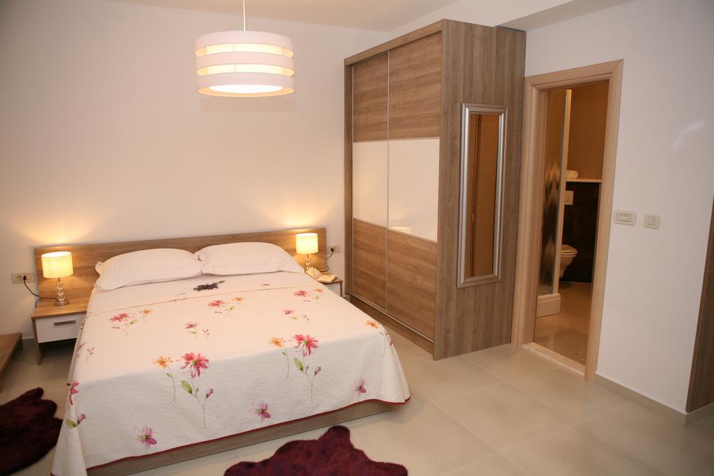 Apartments Sanja Trogir Buitenkant foto