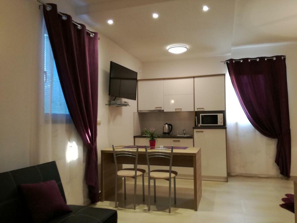 Apartments Sanja Trogir Buitenkant foto