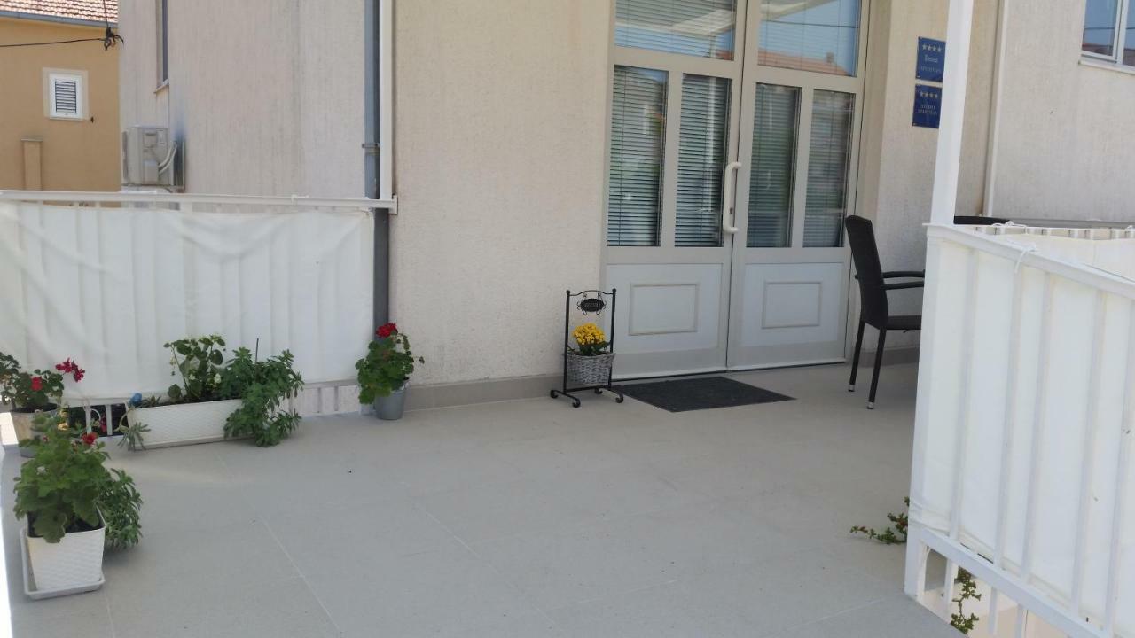 Apartments Sanja Trogir Buitenkant foto